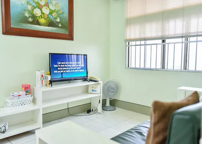Lovely Modern 2br In Aurora Gardens San Juan